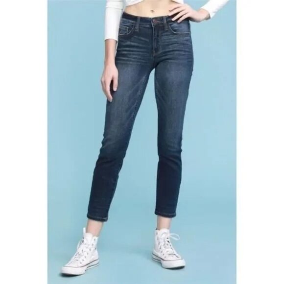 Judy Blue Denim - Judy Blue Relaxed Fit Mid Rise Straight Leg Denim Jeans 31